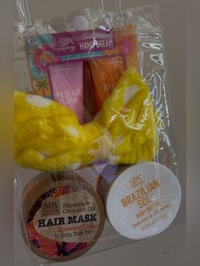 Spa Luxury 4 Piece Custom Giftset